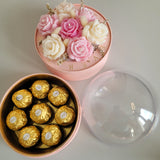 Aranjament 2 în 1 Flori și Ciocolată - By Hands from Claudia